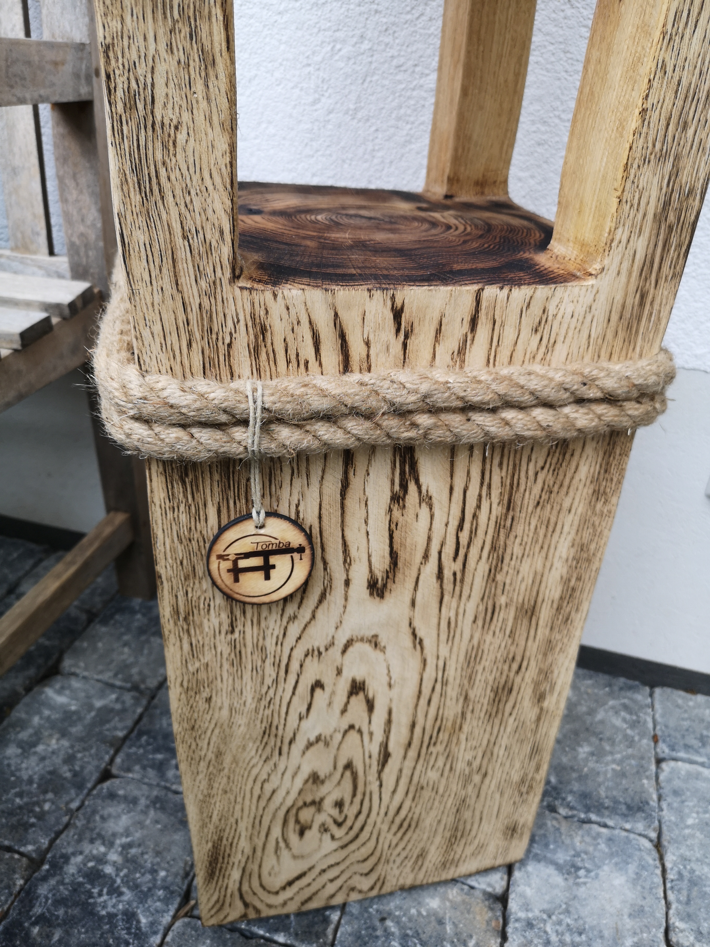 Eichenstele, geflammt, Ansicht 4