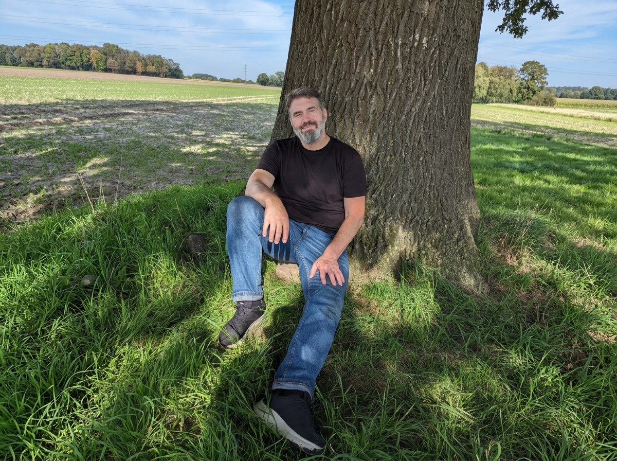 Detlef Warner in seiner Werkstatt
